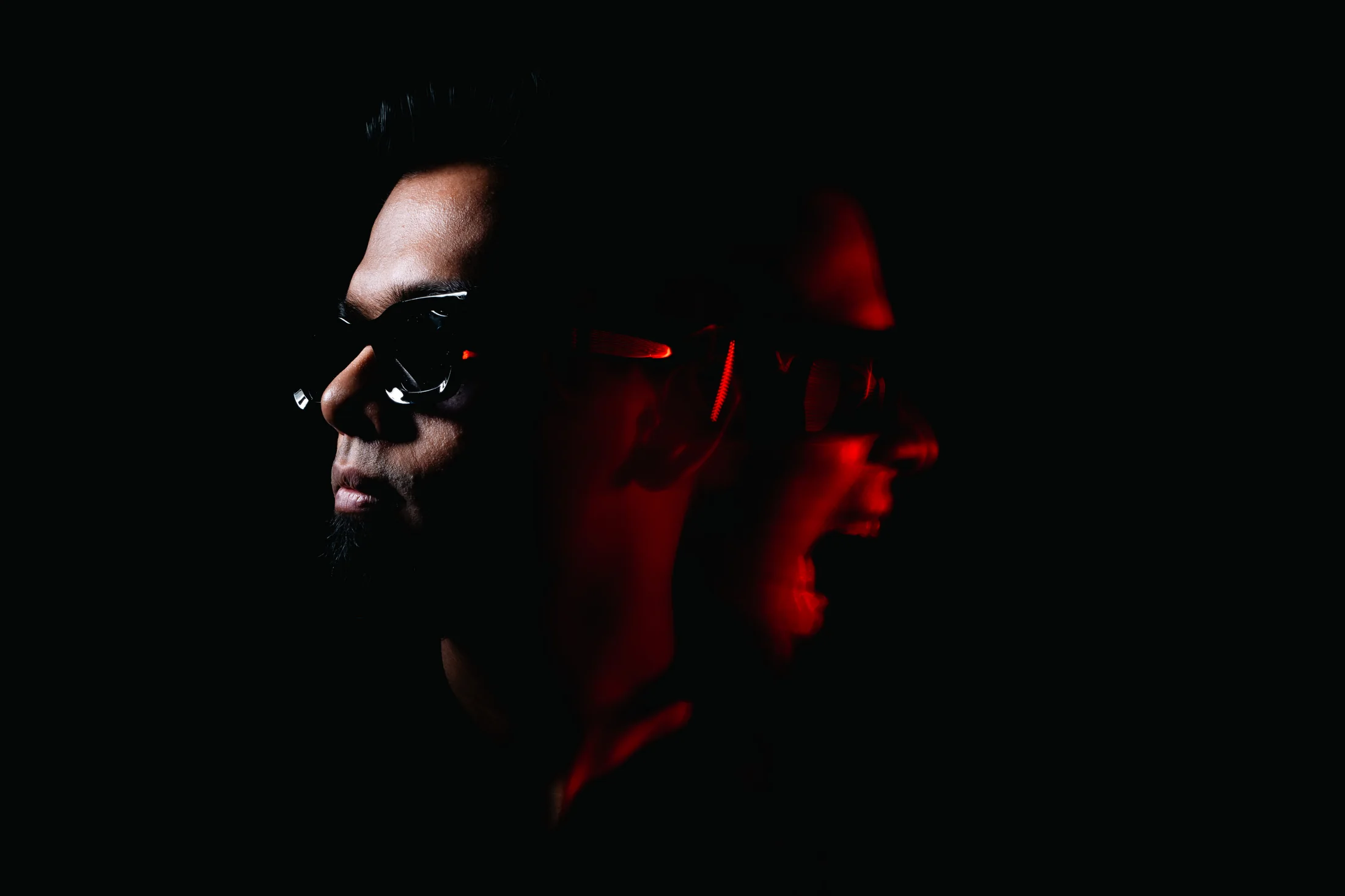 Skeletron music visual